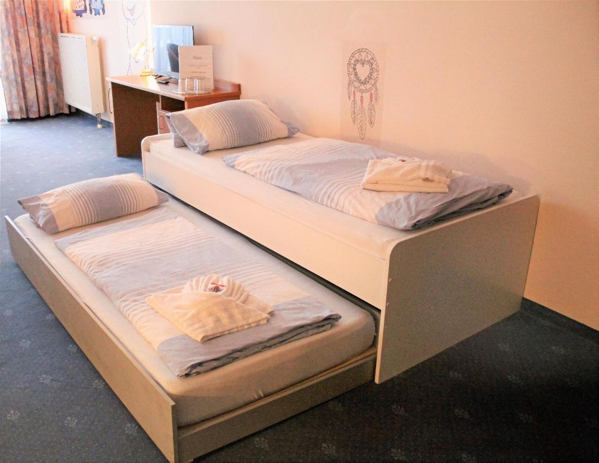 Waldhotel Feldbachtal Neuhaus am Rennweg Zewnętrze zdjęcie